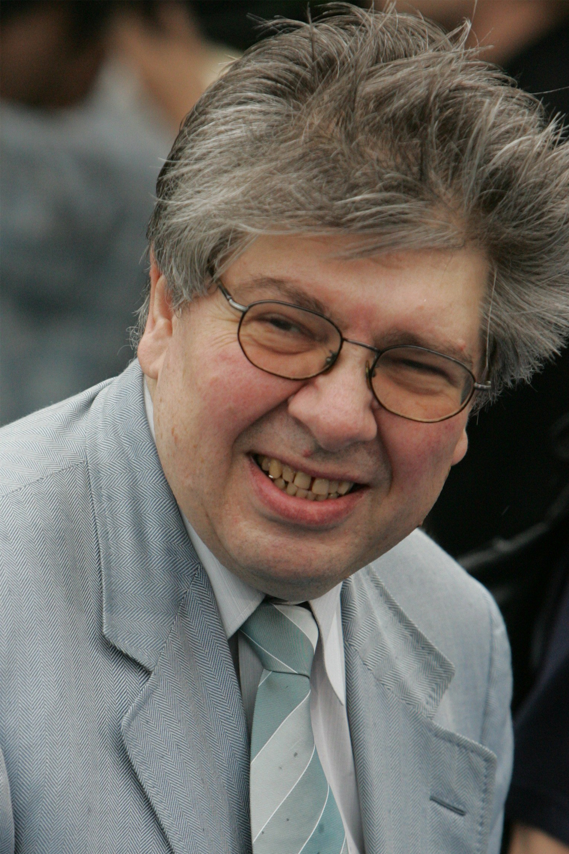 Кирилл Разлогов